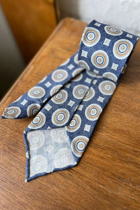 Navy printed linen tie